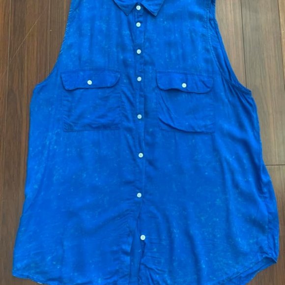 Acid Wash Blue Sleeveless Button Down, M/L - Picture 6 of 6